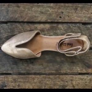 Anthropologie/Gee Wawa rose-gold Lucy shoes